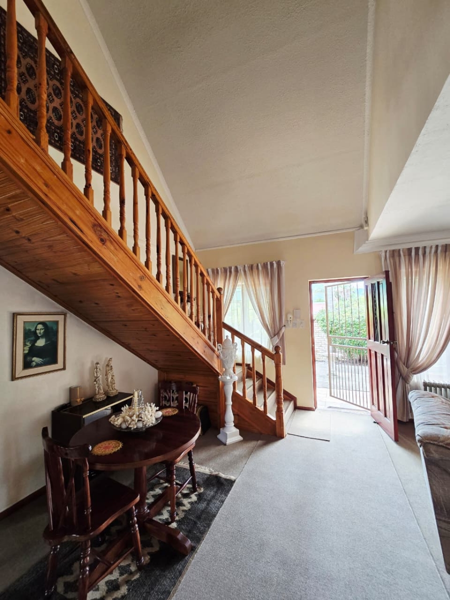 4 Bedroom Property for Sale in Dormehls Drift Western Cape